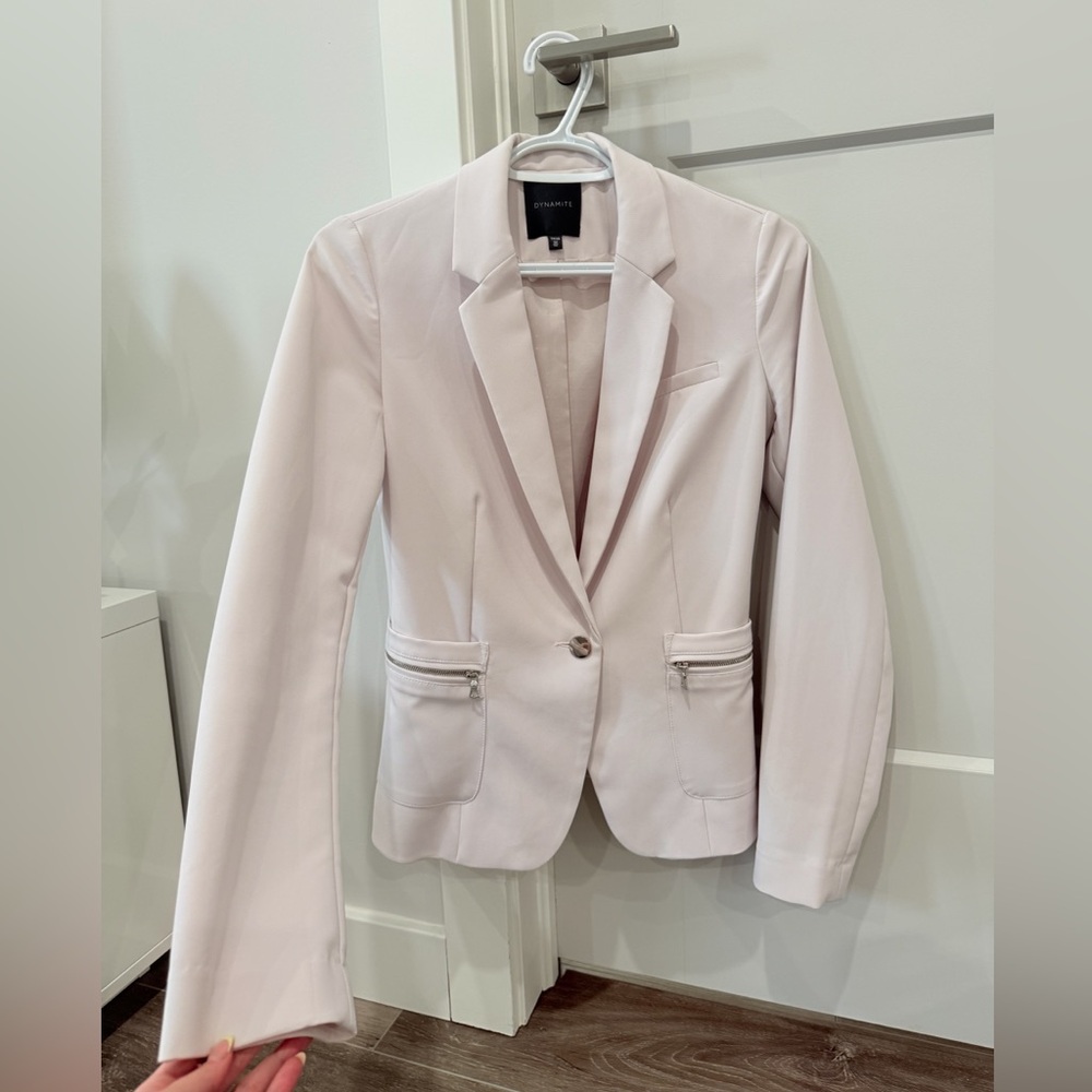 Dynamite baby pink blazer